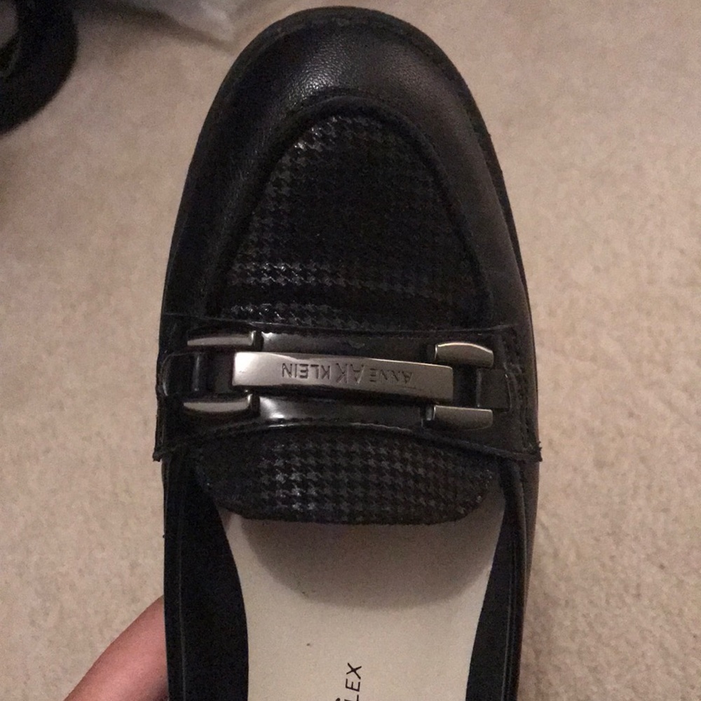 Anne Klein flat